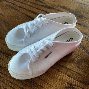 Superga size 7.5 like new white 2” platform mules